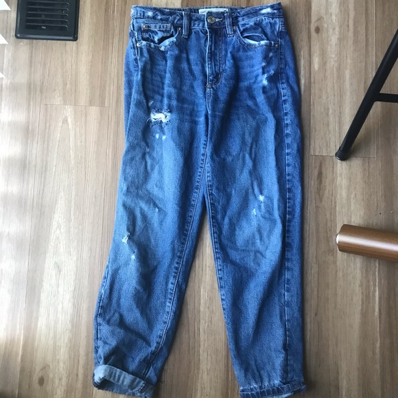 Garage Mom Jeans - Picture 4 of 4